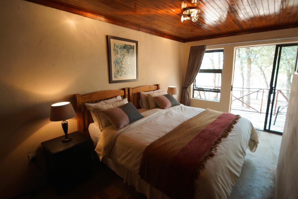Kruger River Holiday Home Marloth Park Bagian luar foto